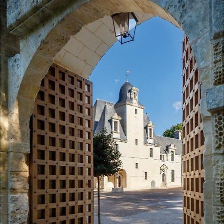 Relais & Chateau Louise De La Valliere Reugny  Exterior photo